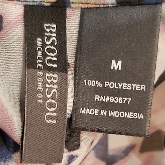 Bisou Bisou watercolor halter top - Picture 4 of 9